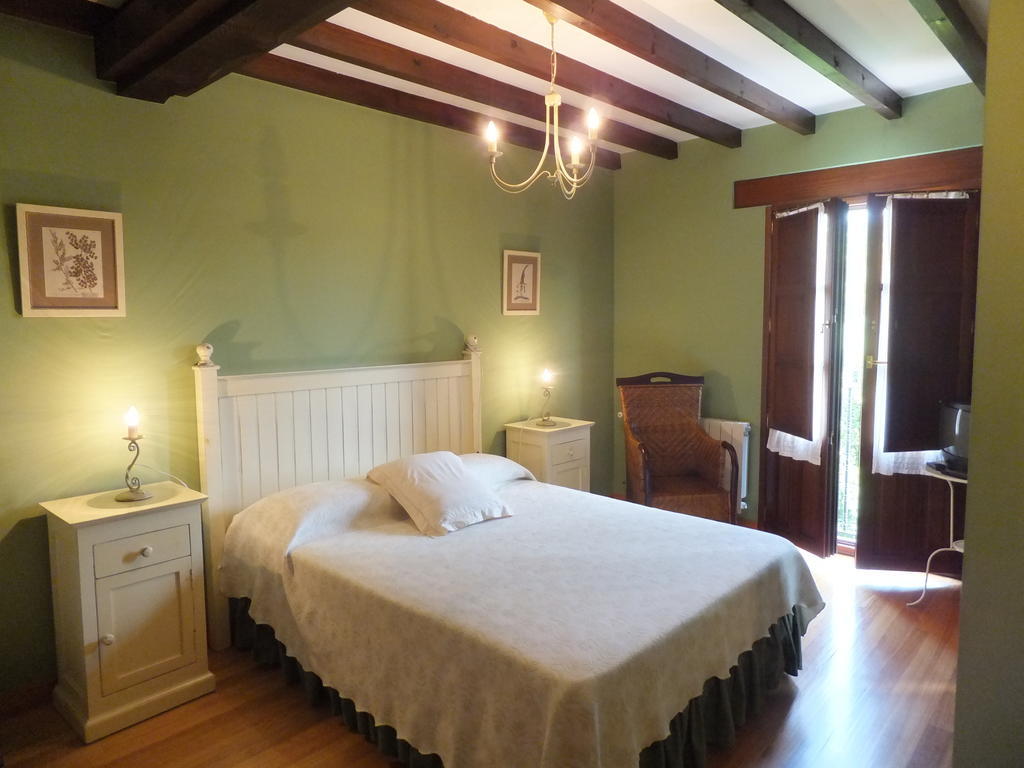 Pontones  Posada La Pedriza חדר תמונה